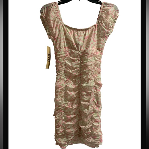Madden NYC Women's Ruched Dress with Puff Sleeves - Picture 3 of 4